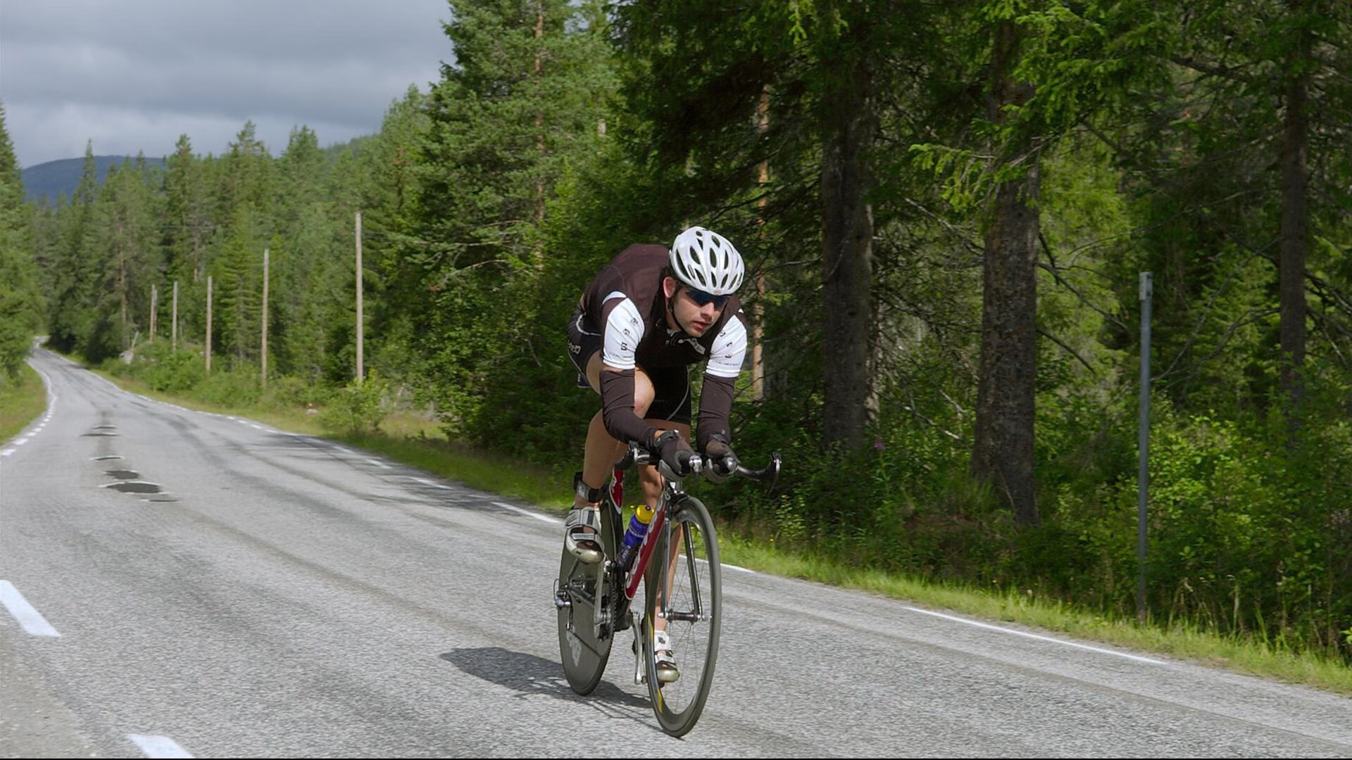 开云·体育官网APP下载-防守节奏掌控精准，失误导致关键转折，防守时的规则